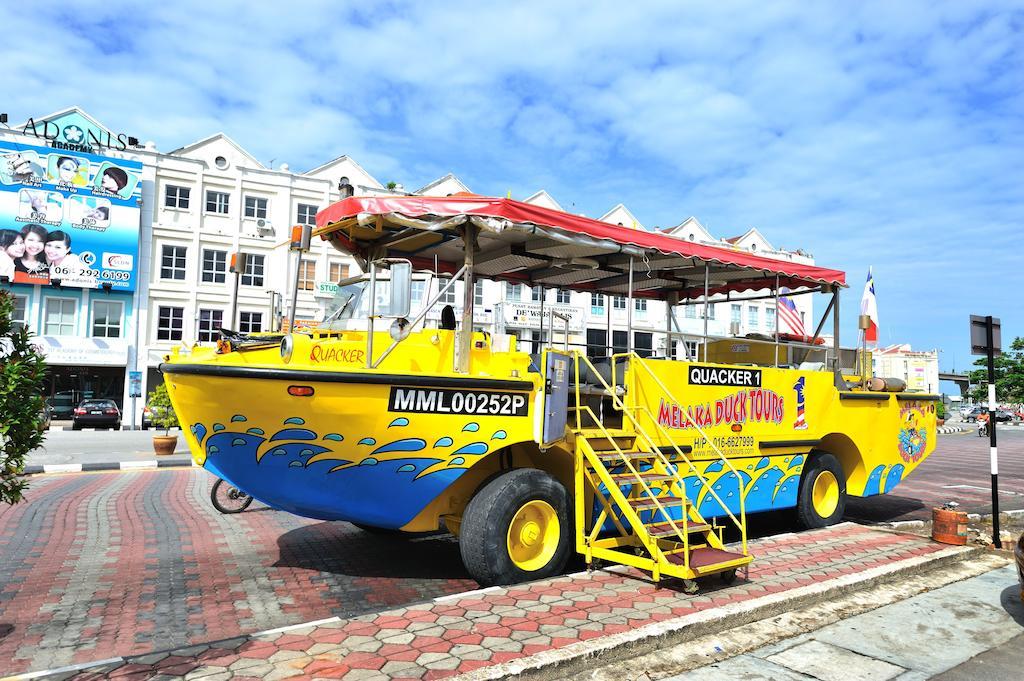 Fenix Inn Malacca Buitenkant foto